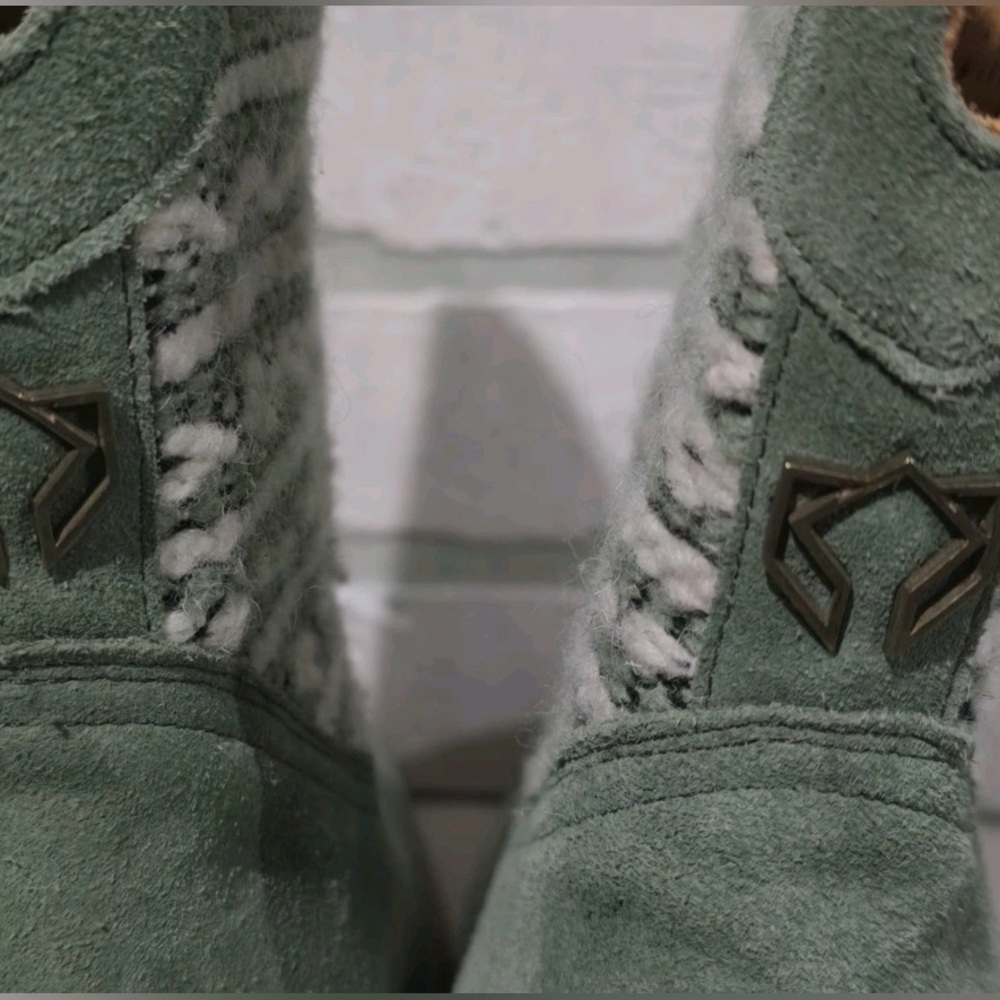 Cobra Society Otto Ankle Sage Green Suede White and Green Textured Shaft size 39 - Picture 5 of 11